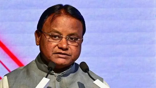 Odisha CM ने रेलवे बजट में रिकॉर्ड आवंटन के लिए पीएम मोदी को धन्यवाद दिया Odisha CM ने रेलवे बजट में रिकॉर्ड आवंटन के लिए पीएम मोदी को धन्यवाद दिया