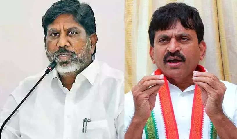 Khammam: भट्टी, पोंगुलेटी गुट वायरा नगरपालिका अध्यक्ष पद के लिए प्रतिस्पर्धा करते हैं Khammam: भट्टी, पोंगुलेटी गुट वायरा नगरपालिका अध्यक्ष पद के लिए प्रतिस्पर्धा करते हैं
