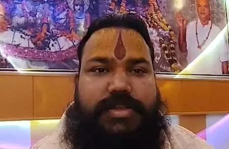 साधु-संतों ने कहा, पाकिस्तानी क्रिकेट टीम पर आजीवन प्रतिबंध लगाए आईसीसी साधु-संतों ने कहा, पाकिस्तानी क्रिकेट टीम पर आजीवन प्रतिबंध लगाए आईसीसी