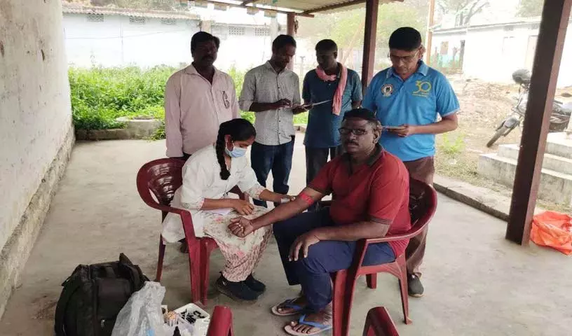 रुद्रमपुर पंचायत में असंगठित क्षेत्र के श्रमिकों के लिए निःशुल्क Medical Camp रुद्रमपुर पंचायत में असंगठित क्षेत्र के श्रमिकों के लिए निःशुल्क Medical Camp