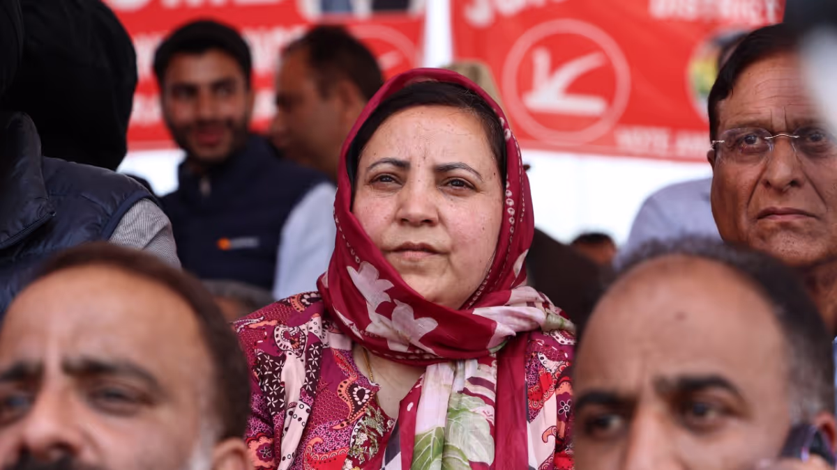 Jammu: जम्मू-कश्मीर बेरोजगारी मुद्दा, बजट में नजरअंदाज: सकीना इत्तु Jammu: जम्मू-कश्मीर बेरोजगारी मुद्दा, बजट में नजरअंदाज: सकीना इत्तु