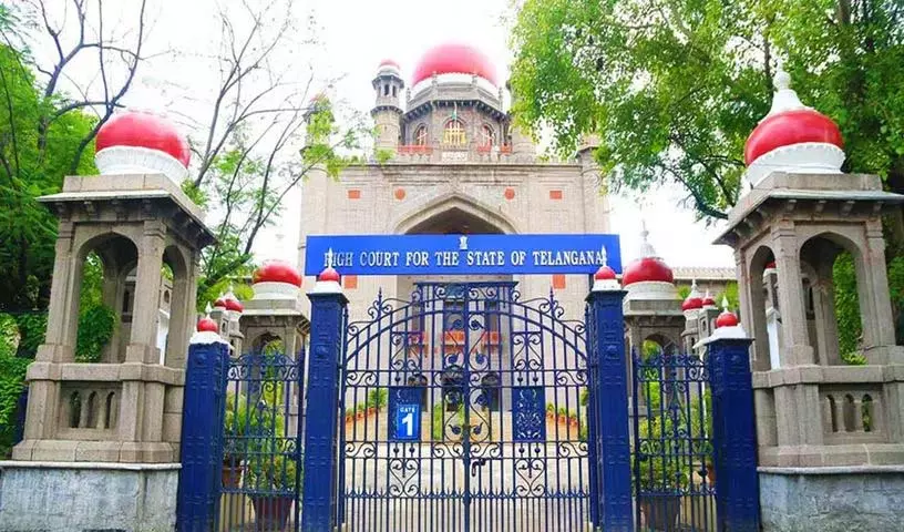 High Court ने पुलिस को सिकंदराबाद में शांति रैली की इजाज़त देने का आदेश दिया High Court ने पुलिस को सिकंदराबाद में शांति रैली की इजाज़त देने का आदेश दिया