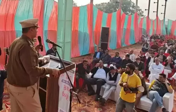 Sirsa: नशा मुक्त समाज बनाना नैतिक जिम्मेदारी: एसपी Sirsa: नशा मुक्त समाज बनाना नैतिक जिम्मेदारी: एसपी