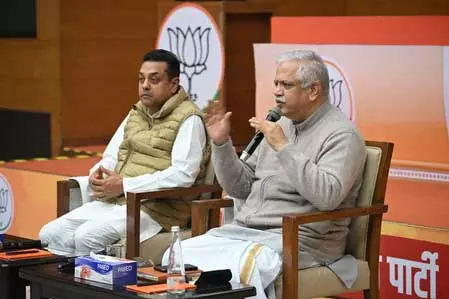 भाजपा ने मणिपुर के नए मुख्यमंत्री के चुनाव की प्रक्रिया शुरू की भाजपा ने मणिपुर के नए मुख्यमंत्री के चुनाव की प्रक्रिया शुरू की