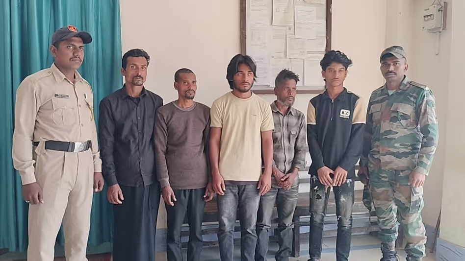 Tripura: तीन बांग्लादेशी नागरिकों और दलालों समेत पांच लोग गिरफ्तार