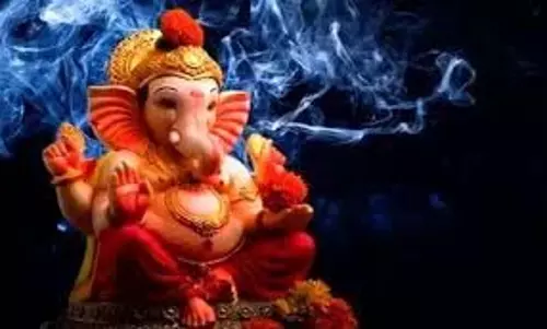 Sankashti Chaturthi 2026: इस दिन 1 काम को कर लिया तो जीवन में दिखेंगे बड़े बदलाव,जानिए, व्रत का आध्यात्मिक महत्व Sankashti Chaturthi 2026: इस दिन 1 काम को कर लिया तो जीवन में दिखेंगे बड़े बदलाव,जानिए, व्रत का आध्यात्मिक महत्व