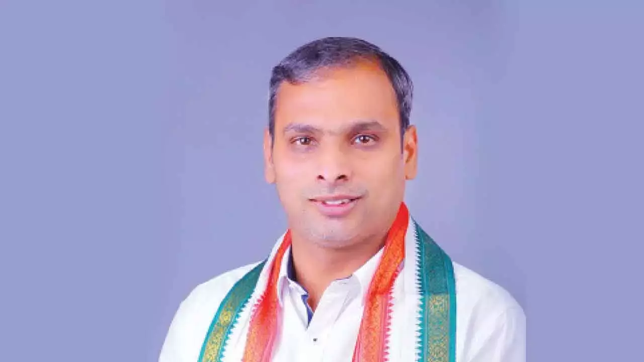 Telangana: किसान कांग्रेस नेता ने कहा, कृषि संकट को नज़रअंदाज़ किया गया