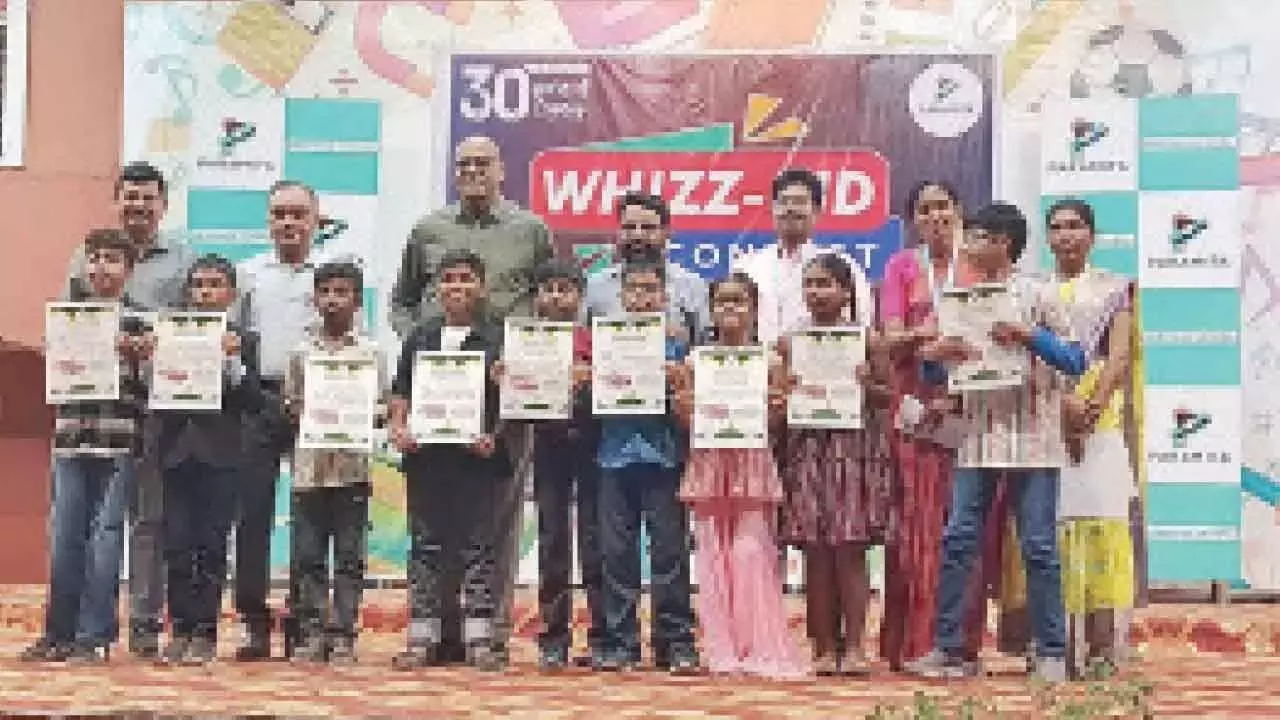 Paramita हेरिटेज स्कूल ने विज़ किड कॉन्टेस्ट में टॉप परफॉर्मर्स को सम्मानित किया