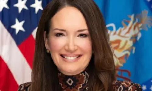 US कैबिनेट अधिकारियों ने भारत व्यापार समझौते से हुए फायदों की सराहना की US कैबिनेट अधिकारियों ने भारत व्यापार समझौते से हुए फायदों की सराहना की