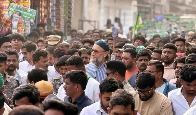 Hyderabad: AIMIM ने तेलंगाना में नगर निगम चुनावों के लिए अपना अभियान शुरू किया