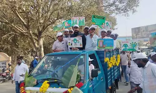 Sametanahalli इलाके में स्वच्छता अभियान: कचरा-मुक्त पंचायत बनाने का संकल्प Sametanahalli इलाके में स्वच्छता अभियान: कचरा-मुक्त पंचायत बनाने का संकल्प