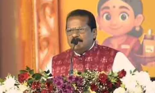 BJD ने आधिकारिक कार्यक्रम में टिप्पणियों के लिए Odisha कलेक्टर को निशाना बनाया BJD ने आधिकारिक कार्यक्रम में टिप्पणियों के लिए Odisha कलेक्टर को निशाना बनाया