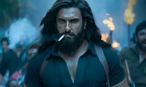 ‘Dhurandhar 2’ टीज़र से फैंस निराश, एंड क्रेडिट सीन ही दिखाया ‘Dhurandhar 2’ टीज़र से फैंस निराश, एंड क्रेडिट सीन ही दिखाया