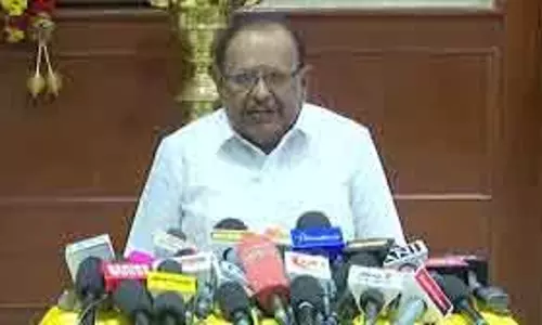 केंद्रीय बजट में Tamil Nadu की उपेक्षा की गई: रेघुपति केंद्रीय बजट में Tamil Nadu की उपेक्षा की गई: रेघुपति
