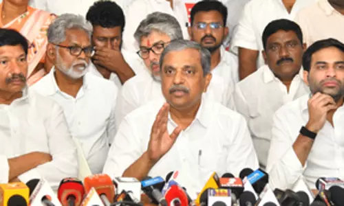 YSRCP नेता जोगी रमेश ने लोकेश से जान का खतरा होने का दावा किया