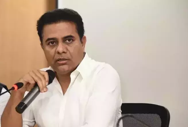 KTR ने जज और जूरी बनने के लिए सज्जनार की आलोचना की KTR ने जज और जूरी बनने के लिए सज्जनार की आलोचना की