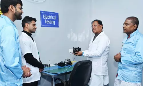 रायपुर के स्पेस स्कूल की तस्वीरें