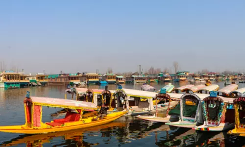 J&K में मौसम में सुधार, ऊपरी इलाकों में बर्फबारी की संभावना