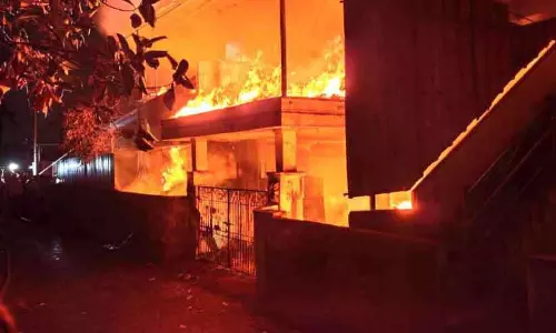 Kerala : कलमस्सेरी में भीषण आग, लाखों का नुकसान