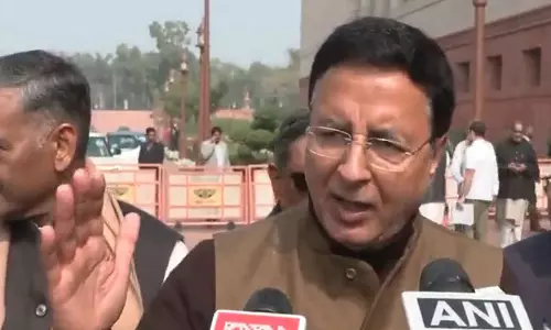 Randeep Surjewala ने भारत-अमेरिका समझौते पर संसदीय चर्चा की मांग की Randeep Surjewala ने भारत-अमेरिका समझौते पर संसदीय चर्चा की मांग की