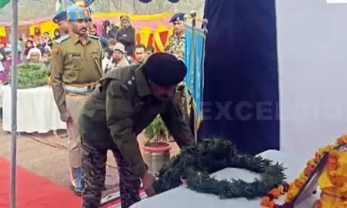 CRPF शहीद मुश्ताक अहमद को श्रद्धांजलि दी गई