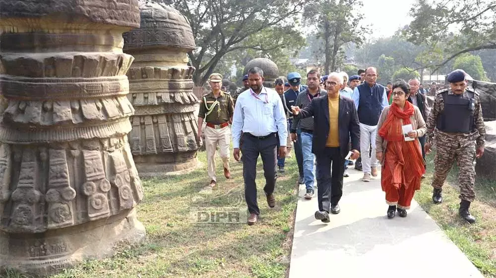 Nagaland : सरकार ने दीमापुर का दौरा किया; कछारी खंडहरों का भ्रमण Nagaland : सरकार ने दीमापुर का दौरा किया; कछारी खंडहरों का भ्रमण