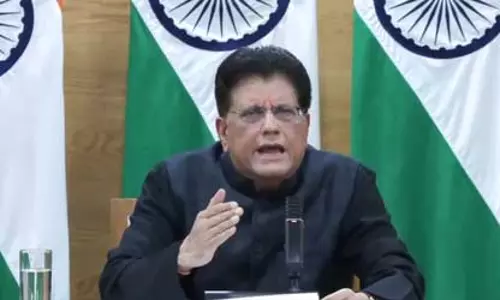 अमेरिका-भारत ट्रेड डील में सरकार ने किसानों और मछुआरों के हितों से नहीं किया समझौता अमेरिका-भारत ट्रेड डील में सरकार ने किसानों और मछुआरों के हितों से नहीं किया समझौता