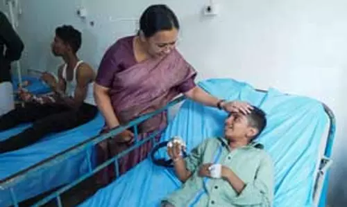 चुनाव से पहले हेल्थ पर 1,800 करोड़ रुपए का खर्च, वेलफेयर और इंफ्रास्ट्रक्चर पर जोर चुनाव से पहले हेल्थ पर 1,800 करोड़ रुपए का खर्च, वेलफेयर और इंफ्रास्ट्रक्चर पर जोर