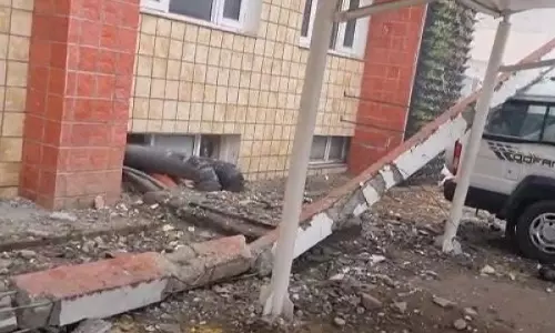 Yamunanagar: आधी रात अस्पताल में पिलर गिरा, डर का माहौल