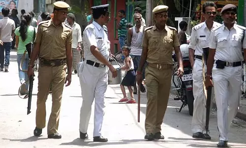 Police officers को अपनी पहली बड़ी परीक्षा में कड़ी चुनौतियों का सामना Police officers को अपनी पहली बड़ी परीक्षा में कड़ी चुनौतियों का सामना
