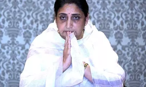 पुणे और बीड की गार्जियन मिनिस्टर बनीं सुनेत्रा पवार