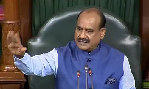 YSRC सांसदों ने स्पीकर ओम बिरला से संसद की कार्यवाही सुधार पर चर्चा की YSRC सांसदों ने स्पीकर ओम बिरला से संसद की कार्यवाही सुधार पर चर्चा की