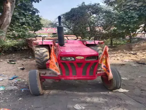 नायब तहसीलदार की हत्या की कोशिश, रेत माफियाओं के हौसले बुलंद नायब तहसीलदार की हत्या की कोशिश, रेत माफियाओं के हौसले बुलंद