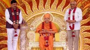 Vadodara: धूमधाम से मना स्वामी महाराज का 92वां जन्मोत्सव Vadodara: धूमधाम से मना स्वामी महाराज का 92वां जन्मोत्सव