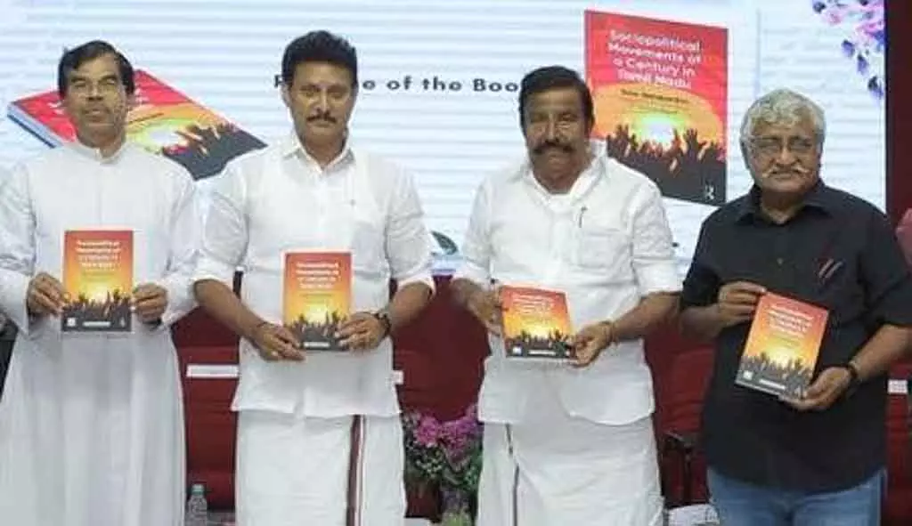तमिलनाडु का केंद्र सरकार के साथ संघर्ष जारी है: Anbil Mahesh तमिलनाडु का केंद्र सरकार के साथ संघर्ष जारी है: Anbil Mahesh
