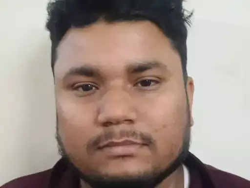 सुपरवाइजर पकड़ा गया गबन मामले में, कंपनी को डेढ़ लाख का चूना सुपरवाइजर पकड़ा गया गबन मामले में, कंपनी को डेढ़ लाख का चूना