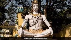 Shani Pradosh Vrat 2026: कब है इस साल का पहला शनि प्रदोष व्रत? जानें डेट, शुभ मुहूर्त, पूजा विधि और महत्व Shani Pradosh Vrat 2026: कब है इस साल का पहला शनि प्रदोष व्रत? जानें डेट, शुभ मुहूर्त, पूजा विधि और महत्व