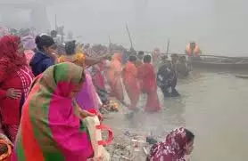 Kumbh Sankranti 2026: जानें कब है फरवरी में कुंभ संक्रांति, तिथि, शुभ मुहूर्त और महत्व Kumbh Sankranti 2026: जानें कब है फरवरी में कुंभ संक्रांति, तिथि, शुभ मुहूर्त और महत्व