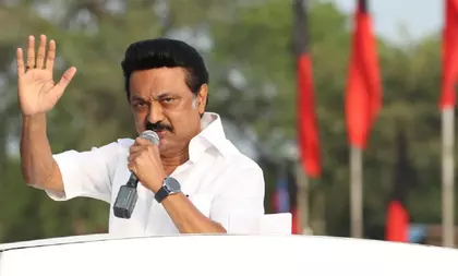 चुनावी सरगर्मी तेज़: DMK जल्द करेगी गठबंधन और सीट शेयरिंग पर चर्चा चुनावी सरगर्मी तेज़: DMK जल्द करेगी गठबंधन और सीट शेयरिंग पर चर्चा