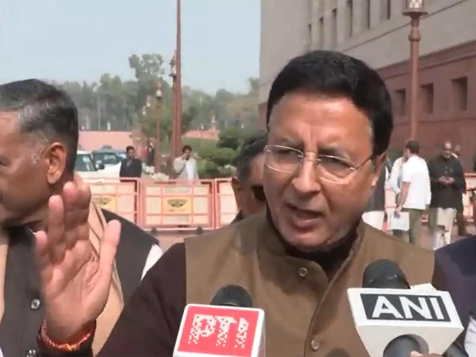 Randeep Surjewala ने भारत-अमेरिका समझौते पर संसदीय चर्चा की मांग की Randeep Surjewala ने भारत-अमेरिका समझौते पर संसदीय चर्चा की मांग की