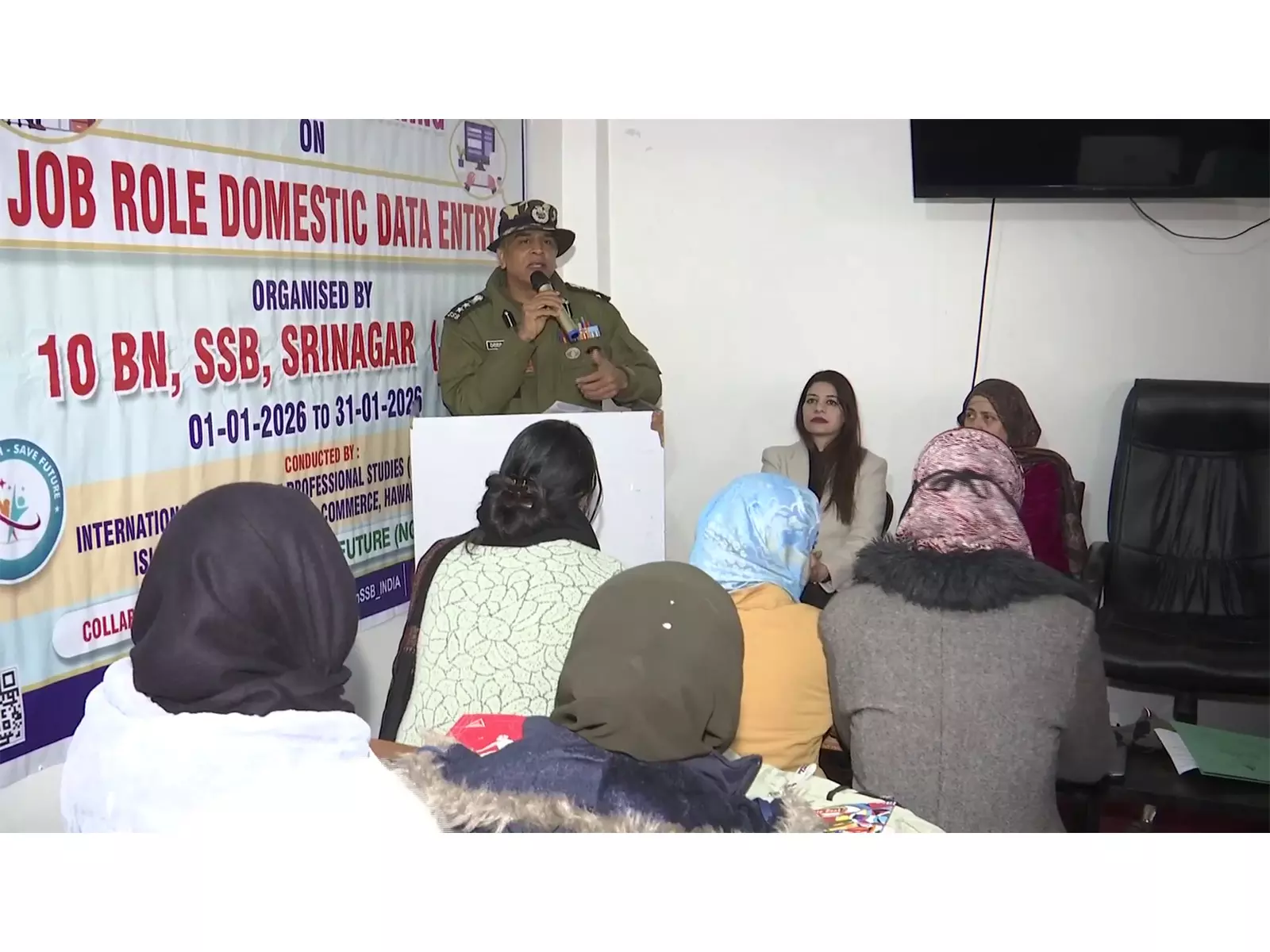 SSB और संस्थान कश्मीरी युवाओं की रोजगार क्षमता बढ़ा रहे SSB और संस्थान कश्मीरी युवाओं की रोजगार क्षमता बढ़ा रहे