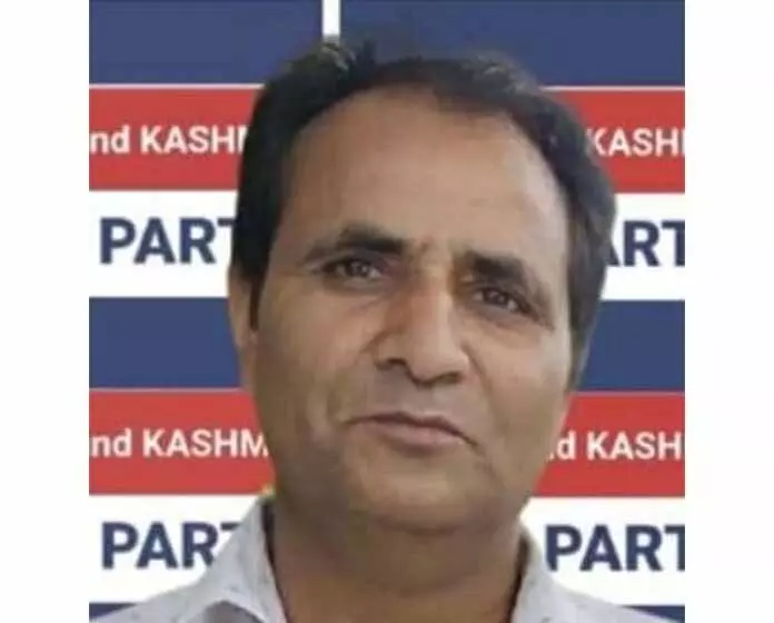 JKDKPF ने सरकार से विस्थापित पंडितों की मासिक नकद सहायता बढ़ाने का आग्रह किया JKDKPF ने सरकार से विस्थापित पंडितों की मासिक नकद सहायता बढ़ाने का आग्रह किया