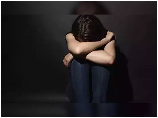 शादी के 10 साल और अंत में मौत...टॉर्चर से हारी जिंदगी शादी के 10 साल और अंत में मौत...टॉर्चर से हारी जिंदगी