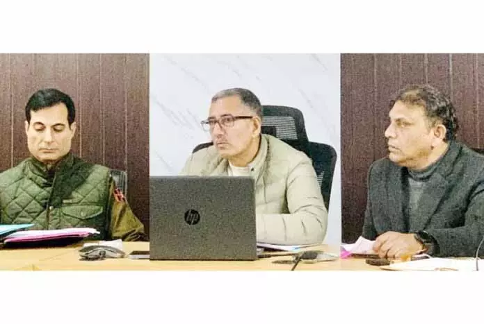 DC Kathua ने जिला सड़क सुरक्षा समिति की बैठक की अध्यक्षता की DC Kathua ने जिला सड़क सुरक्षा समिति की बैठक की अध्यक्षता की