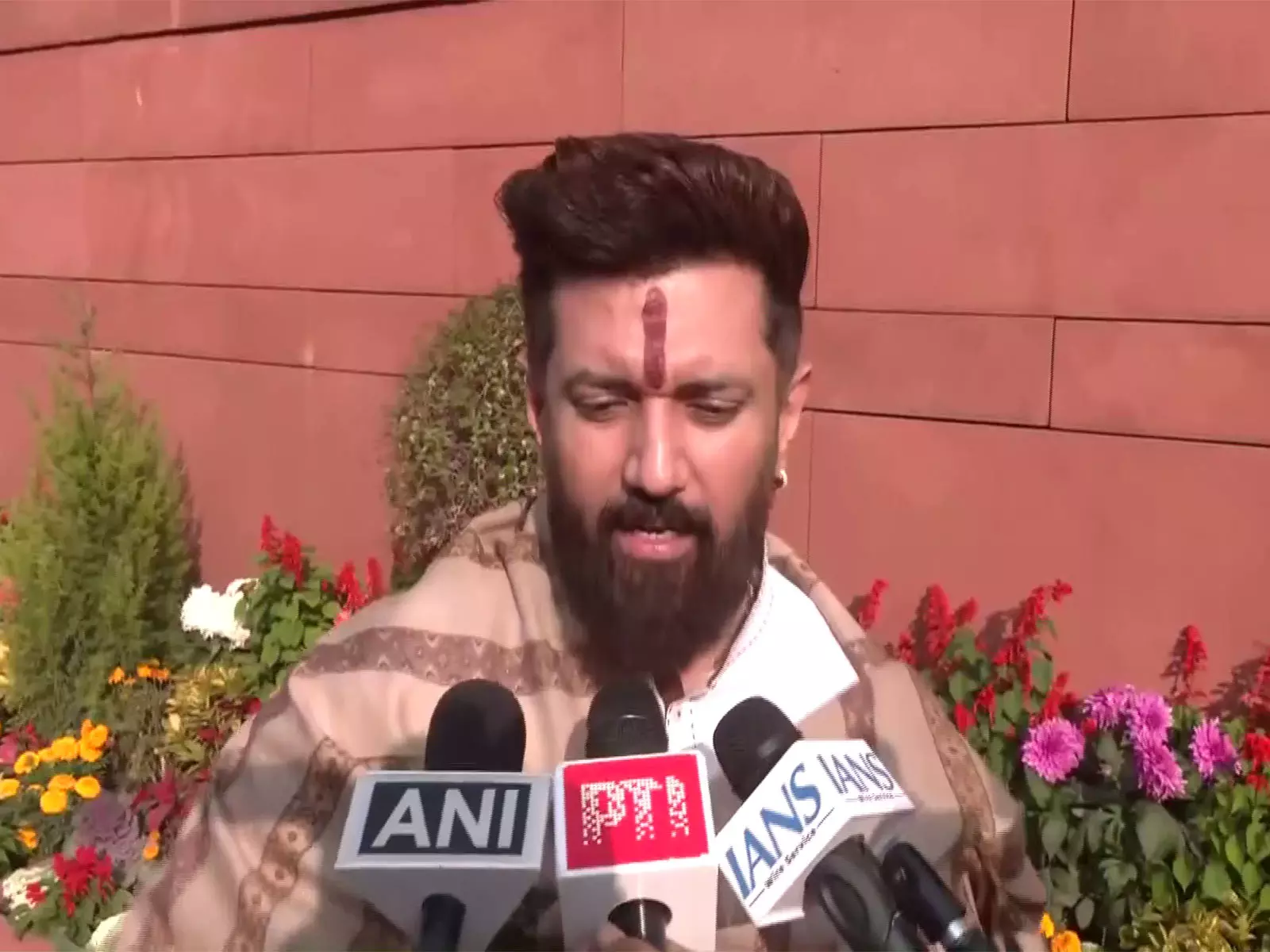 लोकसभा में विवाद छिड़ने के बाद Chirag Paswan ने राहुल गांधी पर निशाना साधा लोकसभा में विवाद छिड़ने के बाद Chirag Paswan ने राहुल गांधी पर निशाना साधा
