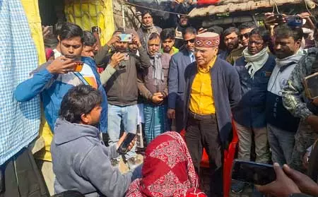 आनंदपुर गोदाम में लगी आग, एनएचआरसी टीम ने घटना स्थल का किया दौरा आनंदपुर गोदाम में लगी आग, एनएचआरसी टीम ने घटना स्थल का किया दौरा