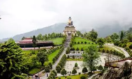 Sikkim: टैक्स में बदलाव से 5,112 करोड़ रुपये और ग्रांट-इन-एड के तौर पर करोड़ रुपये मिलेंगे Sikkim: टैक्स में बदलाव से 5,112 करोड़ रुपये और ग्रांट-इन-एड के तौर पर करोड़ रुपये मिलेंगे