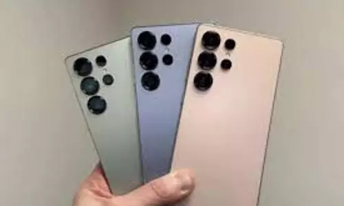 Samsung Unpacked 2026 :Galaxy S26 Ultra समेत पूरी S26 सीरीज इसी महीने होगी लॉन्च Samsung Unpacked 2026 :Galaxy S26 Ultra समेत पूरी S26 सीरीज इसी महीने होगी लॉन्च