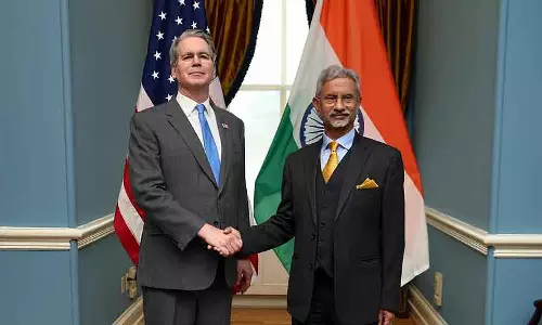 विदेश मंत्री ने US ट्रेजरी सेक्रेटरी बेसेंट से मुलाकात की विदेश मंत्री ने US ट्रेजरी सेक्रेटरी बेसेंट से मुलाकात की