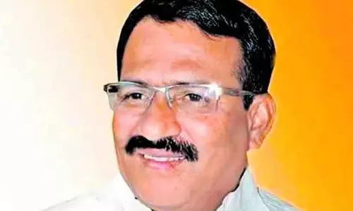 Karnataka : आबकारी मंत्री ने सुधारों की लिस्ट बताई, कहा कि वह इस्तीफा नहीं देंगे Karnataka : आबकारी मंत्री ने सुधारों की लिस्ट बताई, कहा कि वह इस्तीफा नहीं देंगे